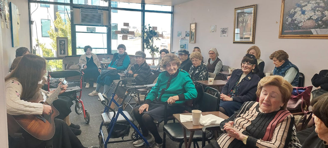 Rosh Chodesh Sing-Along with Holocaust Survivors